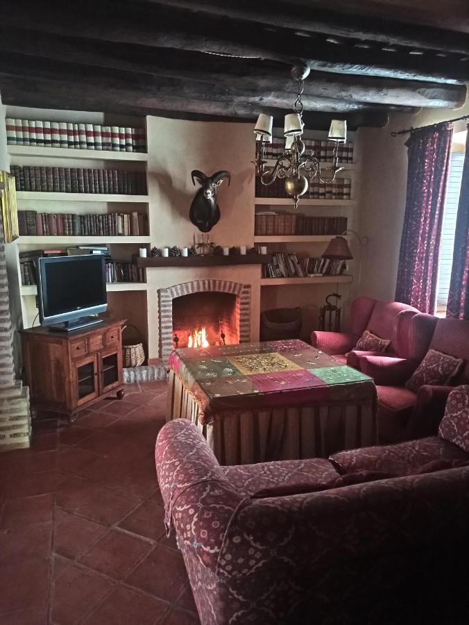 Casa Rural El Chorrillo 카잘라데라시에라 외부 사진